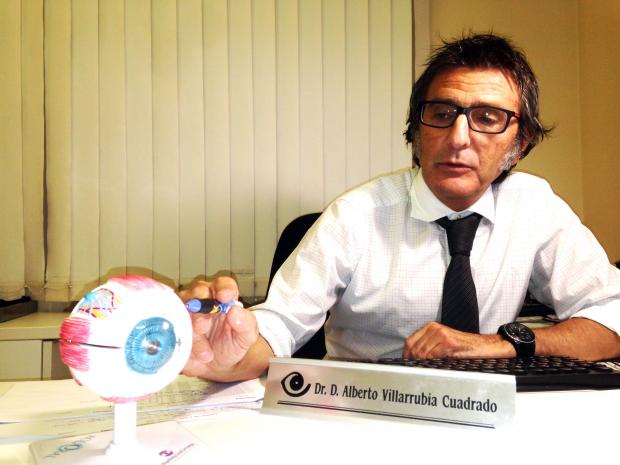 Dr. Alberto Villarrubia, Córnea, Cirugía Refractiva, Innova Ocular La Arruzafa