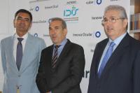 El Dr. Juan Pedro Torralba, el Dr. Pedro Caro y el Dr. Luis Caro, resp. de Oftalmología Pediátrica, Estrabismo y Motilidad Ocular de Innova Ocular Oculsur